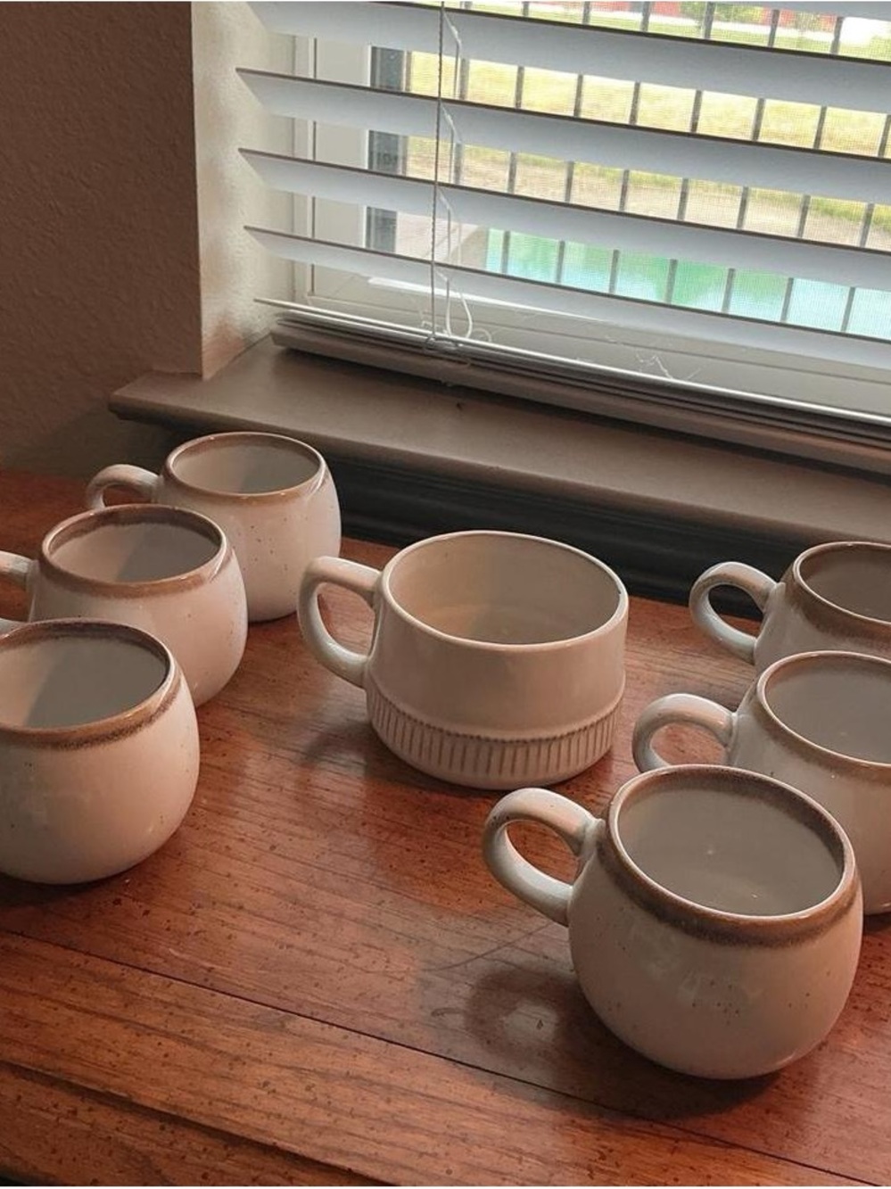 Hearth & Hand with Magnolia Set of 6 Stoneware Coffee Mugs with Large Mug